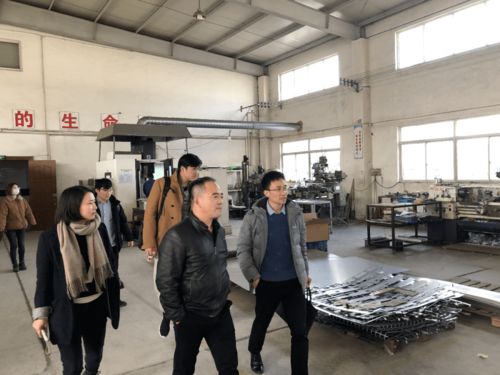 上海工程技術(shù)大學(xué)石湖蕩鎮(zhèn)科技工作站正式成立，開(kāi)啟校地合作新篇章